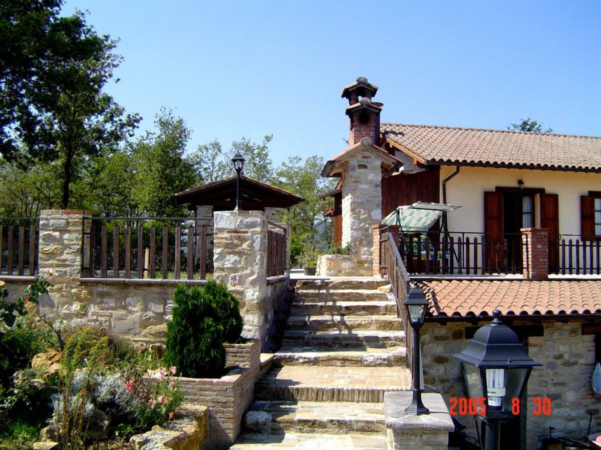 Agriturismo Countryhouse Le Giare Gubbio Exteriér fotografie